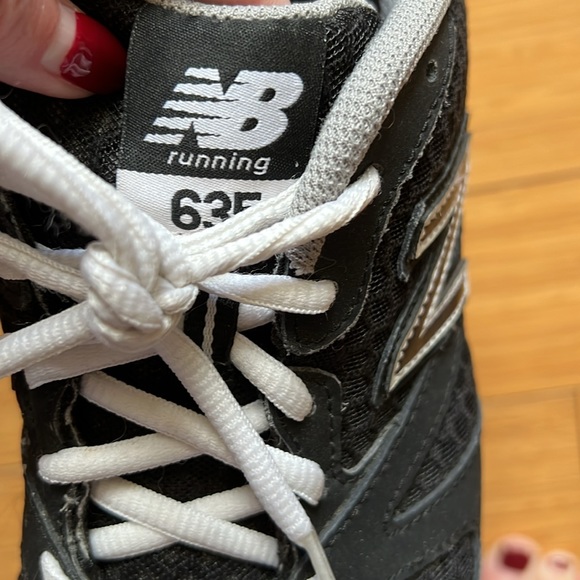 New Balance 635 - Picture 5 of 6